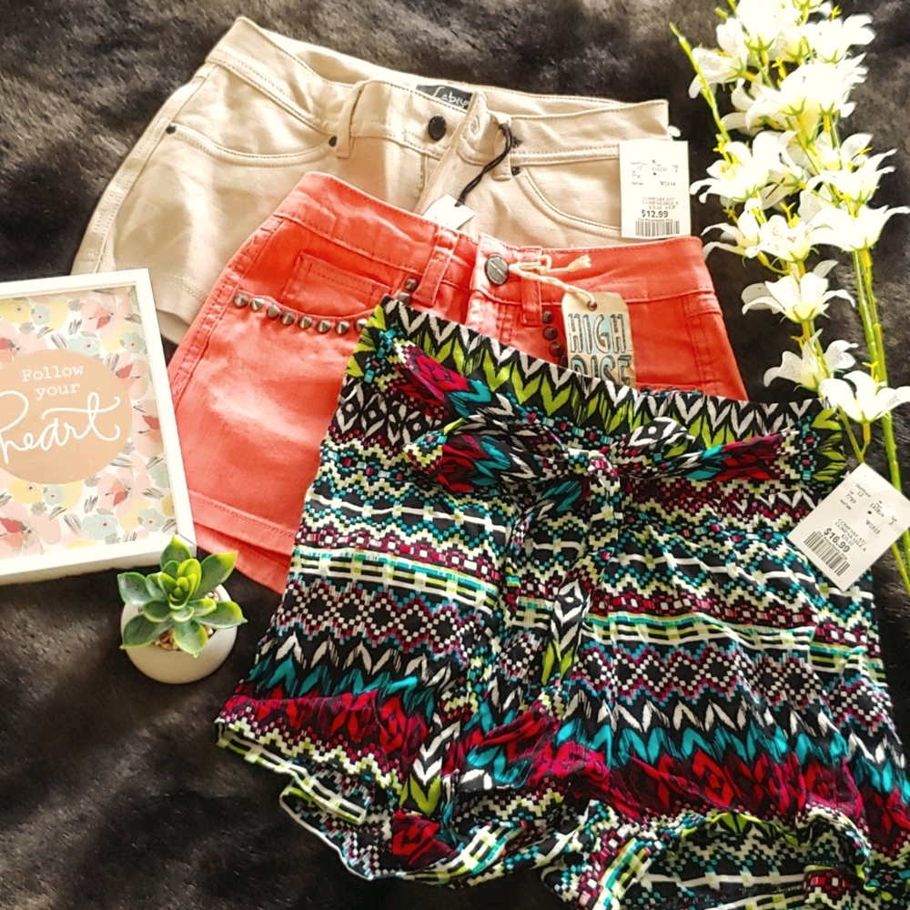 ❣️$25 SUMMER SHORTS Bundle❣️